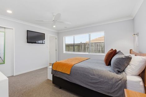 Photo of property in 35 Ocean Crest, Papamoa Beach, Papamoa, 3118