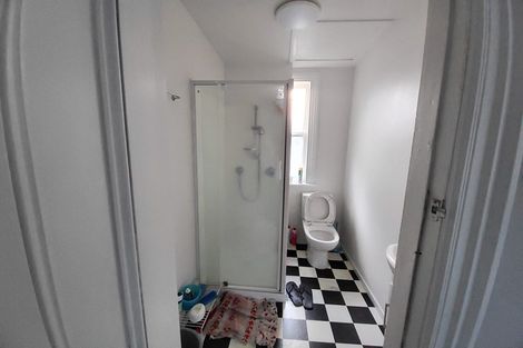 Photo of property in 129 Tasman Street, Mount Cook, Wellington, 6021