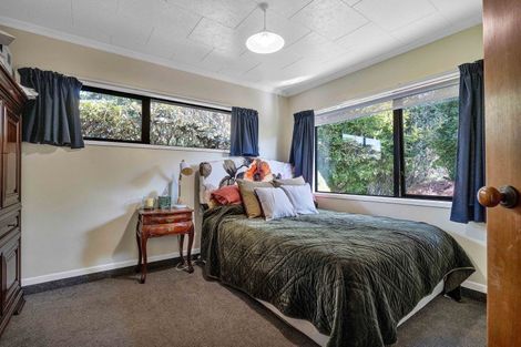 Photo of property in 44 Rawhitiroa Road, Eltham, 4322