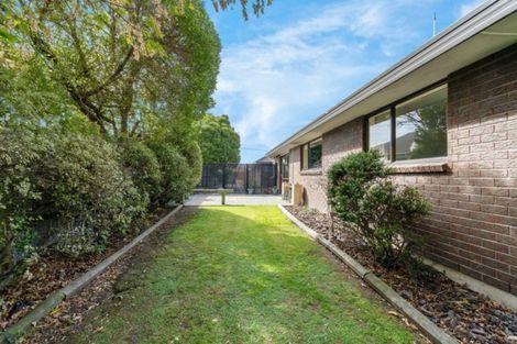 Photo of property in 50 Awatea Road, Hornby, Christchurch, 8042