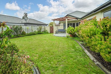 Photo of property in 8 Saint Hill Rise, Havelock North, 4130
