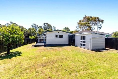 Photo of property in 26 Killington Crescent, Mangere, Auckland, 2022