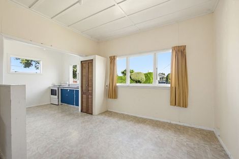 Photo of property in 1/38 Wordsworth Crescent, Maraenui, Napier, 4110