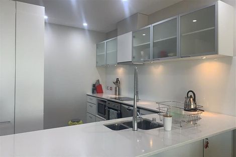 Photo of property in 308/7 Humber Street, Pandora, Napier, 4110