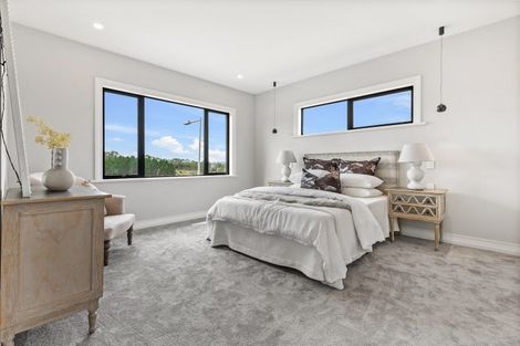 Photo of property in 7 Halcyon Bay Lane, Wainui, 0992