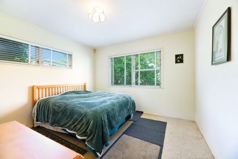 Photo of property in 9 Kaikoura Street, Henderson, Auckland, 0612