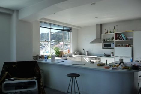 Photo of property in Grandstand Apartments, 11/80u Kent Terrace, Mount Victoria, Wellington, 6011