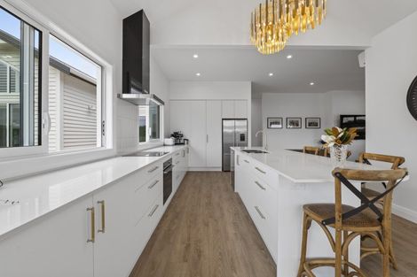 Photo of property in 1312 Devon Road, Brixton, Waitara, 4382