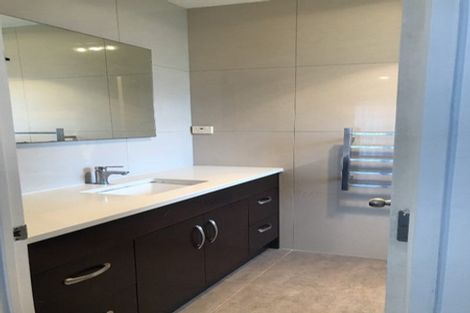Photo of property in 5 Cellbridge Place, East Tamaki, Auckland, 2016