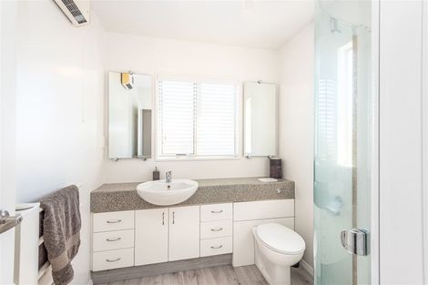 Photo of property in 48 Dover Street, St Albans, Christchurch, 8014