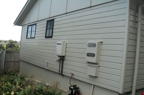Photo of property in 8a Diosma Place, Botany Downs, Auckland, 2010