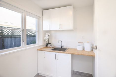 Photo of property in 12 Jameson Avenue, St Albans, Christchurch, 8052