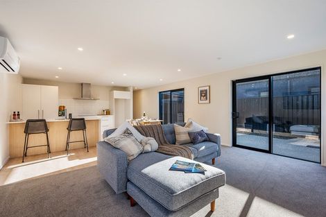 Photo of property in 11 Gillespie Street, Lake Hawea, 9382