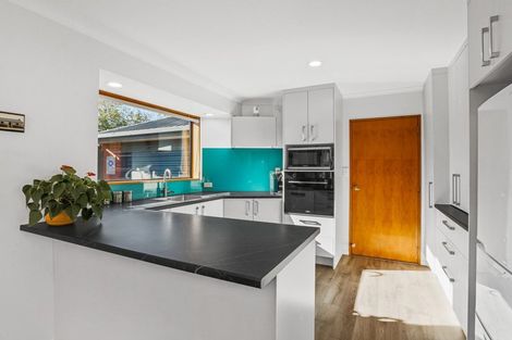 Photo of property in 30 Jennifer Street, Bryndwr, Christchurch, 8053