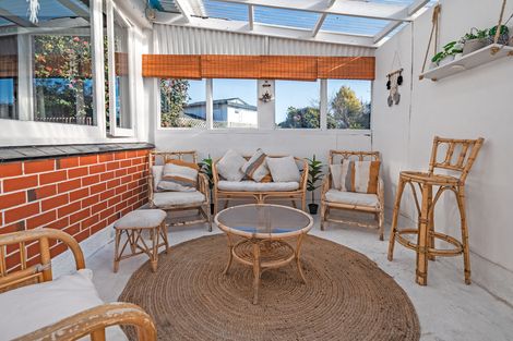 Photo of property in 42 High Street, Island Bay, Wellington, 6023