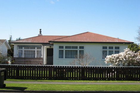 Photo of property in 59 Skerman Street, Marton, 4710