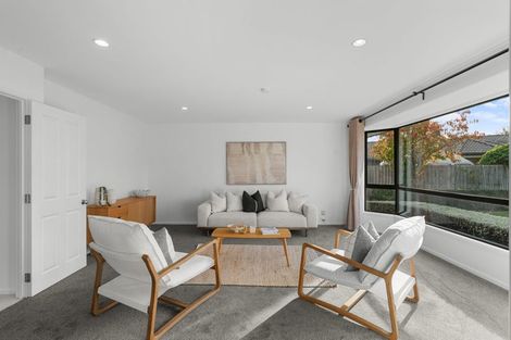 Photo of property in 15 Birchwood Close, Prebbleton, 7604
