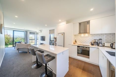 Photo of property in 62u1 Spenmoor Street, Newlands, Wellington, 6037