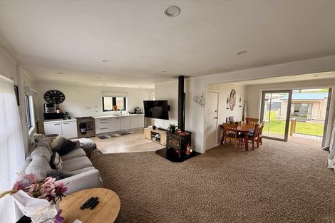 Photo of property in 15 Baberton Street, Tokoroa, 3420