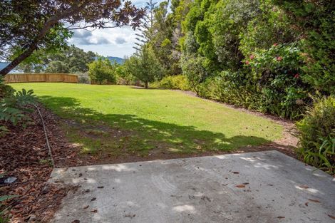 Photo of property in 2 Coopers Drive, Coopers Beach, 0420