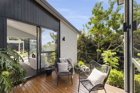 Photo of property in 102 Moffat Road, Bethlehem, Tauranga, 3110