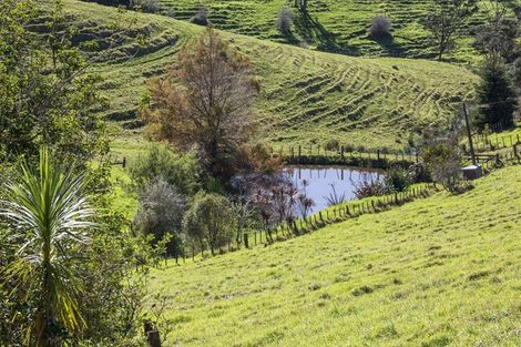 Photo of property in 167 Anderson Road, Helensville, 0875