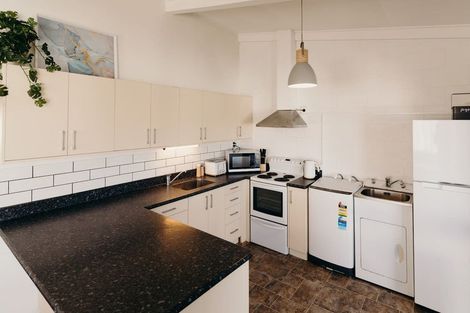 Photo of property in 2/204a Park Road South, Akina, Hastings, 4122