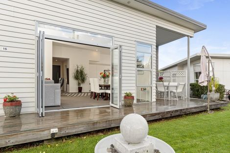 Photo of property in 147 Hamurana Road, Omokoroa, 3114
