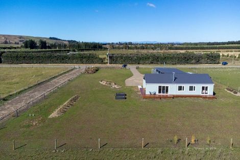 Photo of property in 86 Racecourse Road, Amberley, 7482