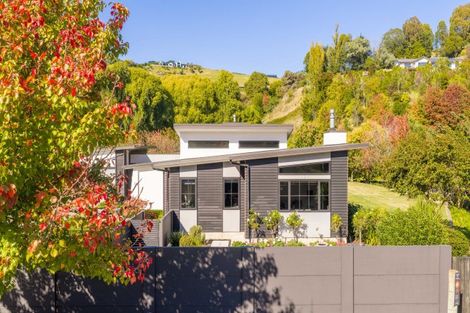 Photo of property in 80 Kent Terrace, Taradale, Napier, 4112