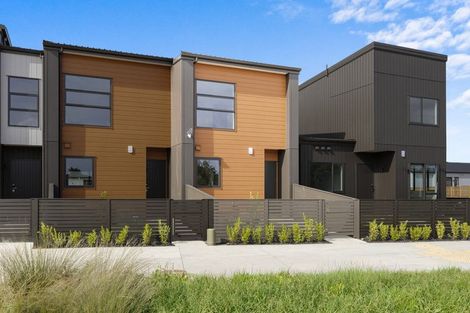 Photo of property in 117 Otuwairoa Esplanade, Opaheke, 2113