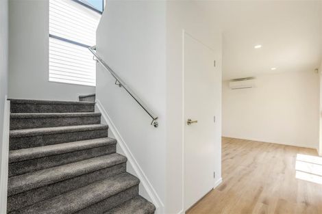 Photo of property in 4 Matukutureia Lane, Manurewa, Auckland, 2102