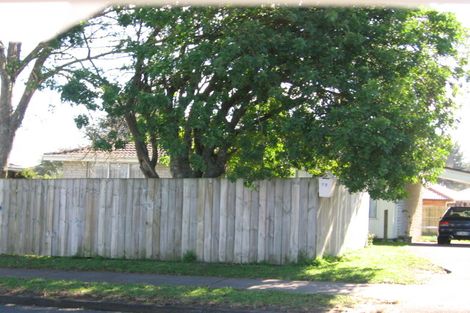 Photo of property in 72 Old Wairoa Road, Papakura, 2110