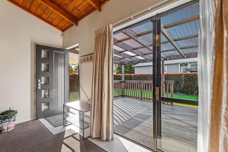 Photo of property in 29 Tirimoana Road, Te Atatu South, Auckland, 0602