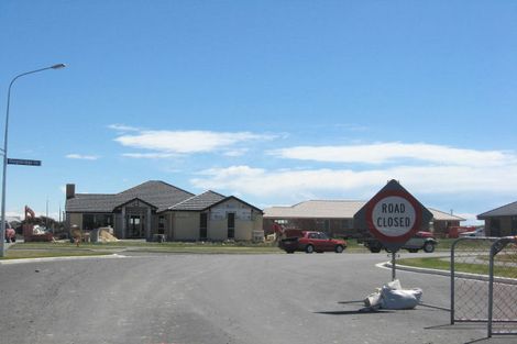 Photo of property in 15 Kingsbridge Drive, Burwood, Christchurch, 8083