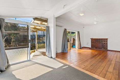 Photo of property in 84 Mill Road, Lower Vogeltown, New Plymouth, 4310