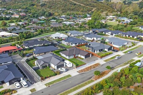 Photo of property in 15 Piwakawaka Drive, Stoke, Nelson, 7011