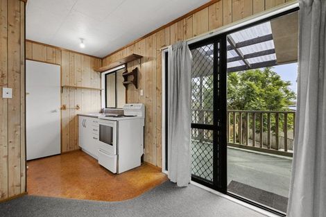 Photo of property in 6 Helen Place, Raglan, 3225