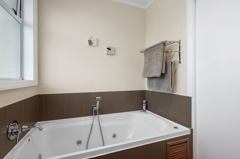 Photo of property in 46 Sheridan Crescent, Trentham, Upper Hutt, 5018