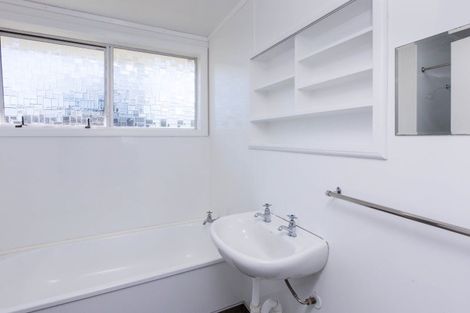 Photo of property in 23 Blueberry Grove, Timberlea, Upper Hutt, 5018