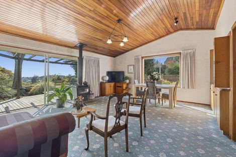 Photo of property in 20 Portland Drive, Mangorei, New Plymouth, 4312