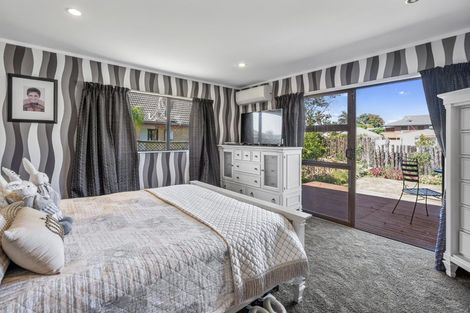 Photo of property in 8 Takahe Place, Matua, Tauranga, 3110