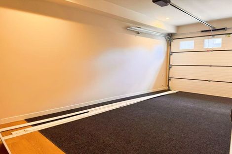 Photo of property in 95c Oreil Avenue, West Harbour, Auckland, 0618