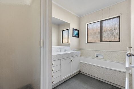 Photo of property in 2/500 Otumoetai Road, Otumoetai, Tauranga, 3110