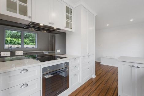 Photo of property in 53 Hamilton Road, Cambridge, 3434