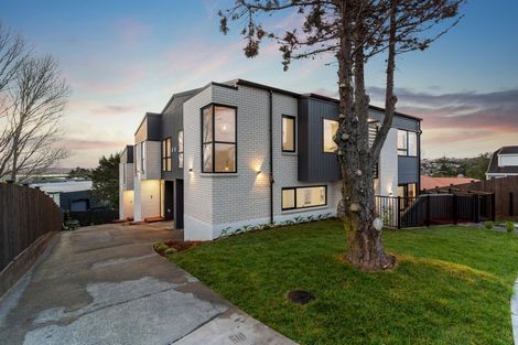 Photo of property in 14 Altair Place, Windsor Park, Auckland, 0632