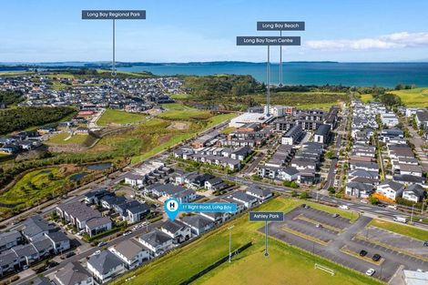 Photo of property in 11 Bight Road, Long Bay, Auckland, 0630