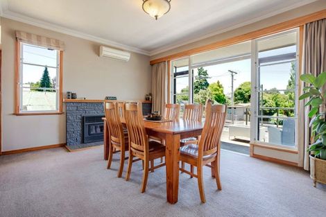 Photo of property in 5 Chamberlain Street, Dannevirke, 4930