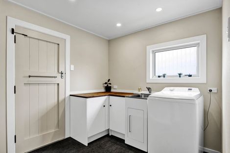 Photo of property in 762 Hastings Road, Matapu, Hawera, 4675