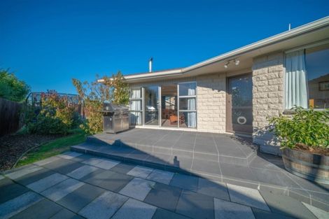 Photo of property in 487 Mairehau Road, Parklands, Christchurch, 8083